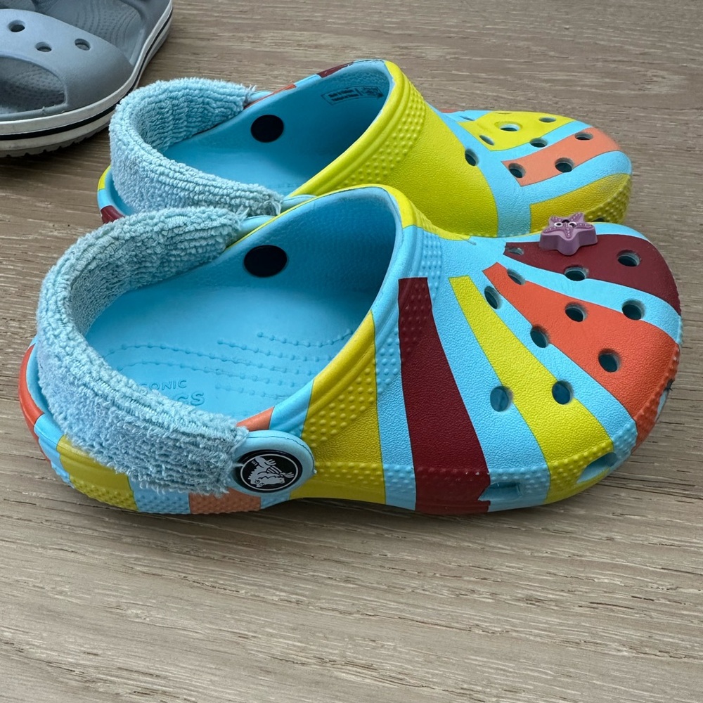 Colorful Kids Crocs classic sensory terrycloth Clogs C11